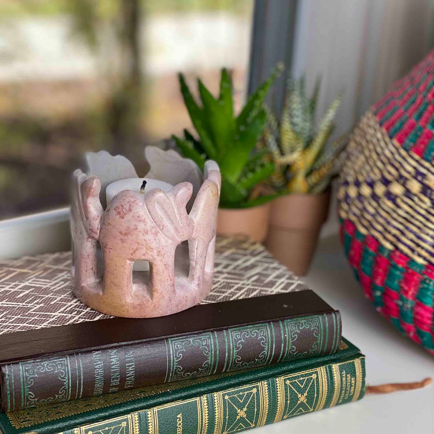 CIRCLE OF ELEPHANTS SOAPSTONE SCULPTURE, 3 TO 3.5-INCH - LIGHT NATURAL STONE