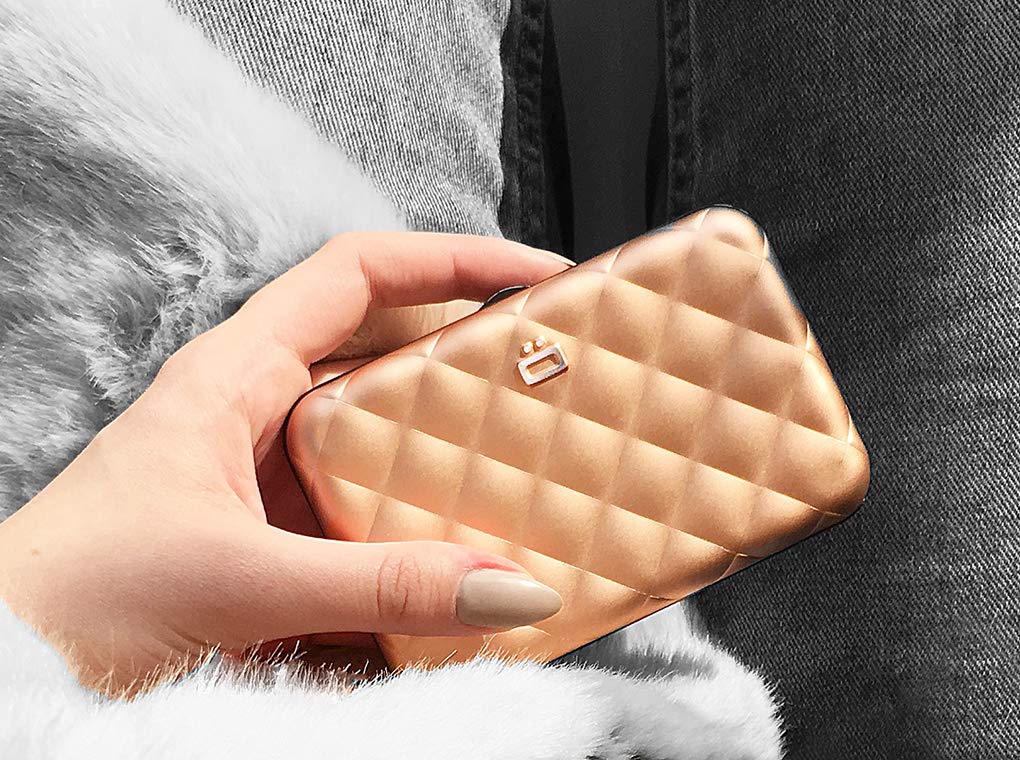 ÖGON -DESIGNS- Lady Case Women’s aluminum wallet - Quilted metal purse - RFID Blocking card holder - Strong metal lock - Rose Gold