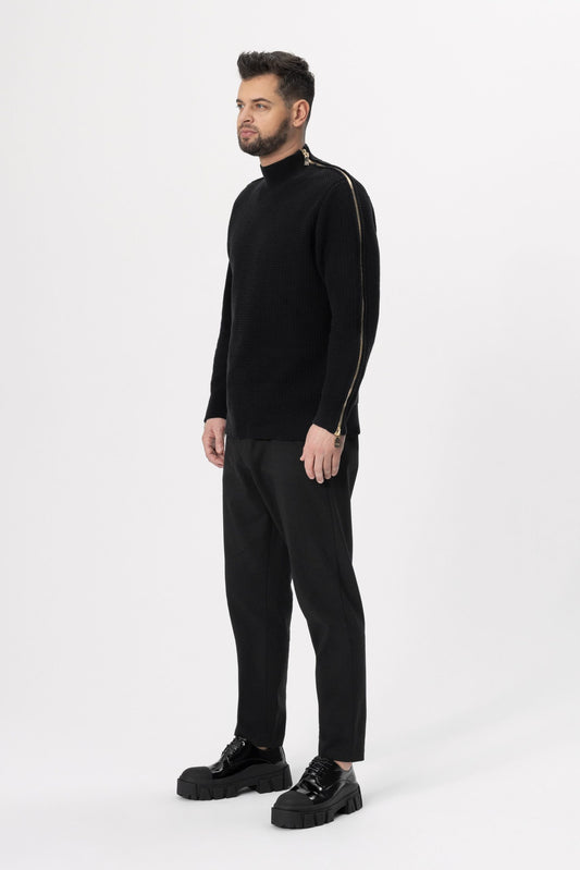 Freisi Zipped Turtleneck Sweater- Immerse yourself in the breathable luxury