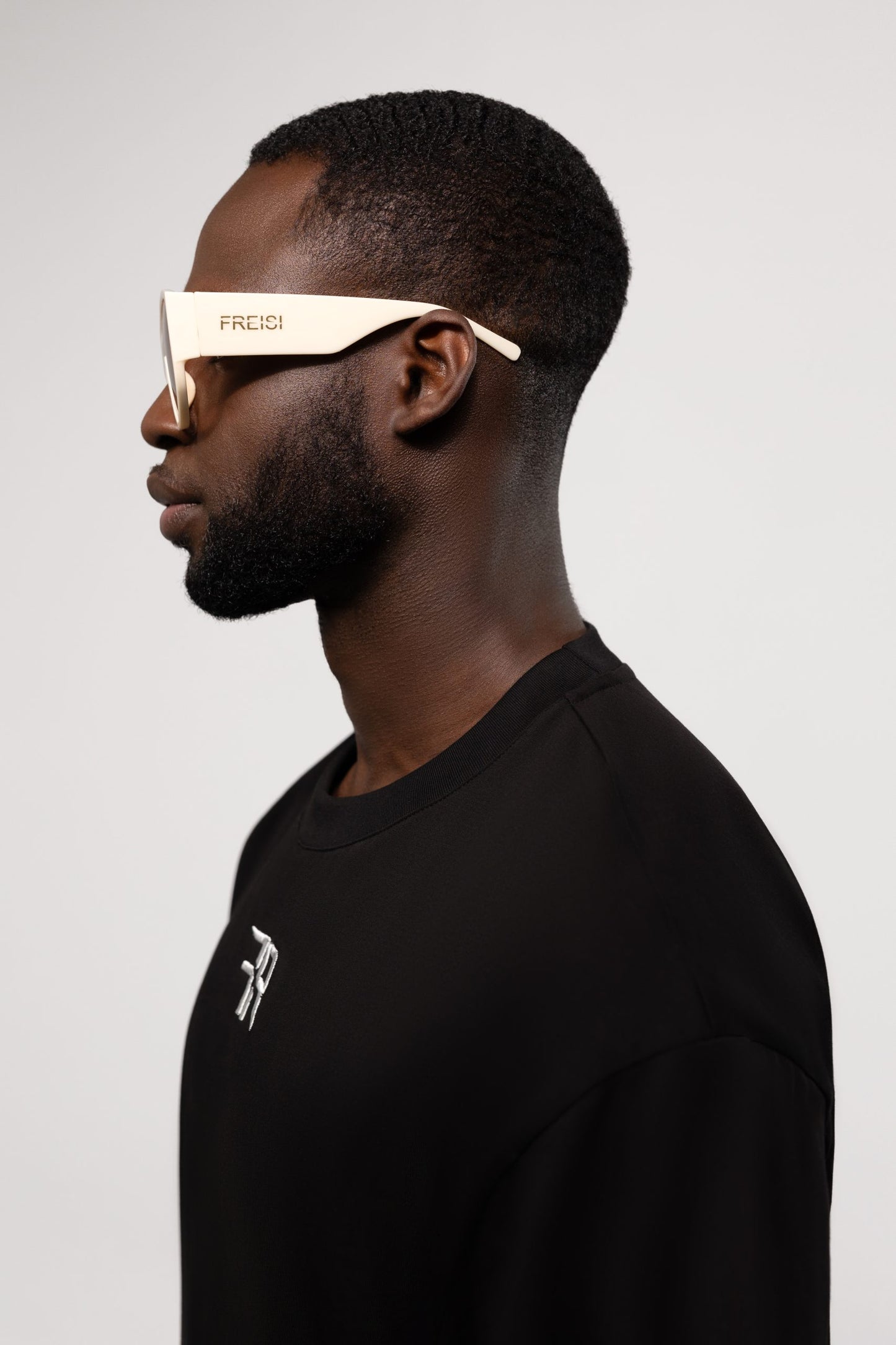 Freisi Opulent style sunglasses-A fusion of luxury, sophistication and functionality