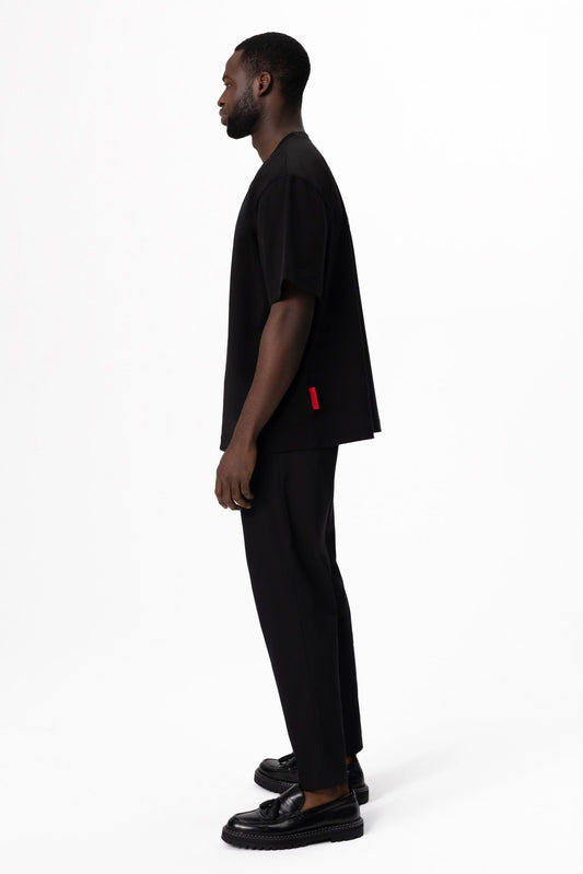 close to the embroidered FREISI logo