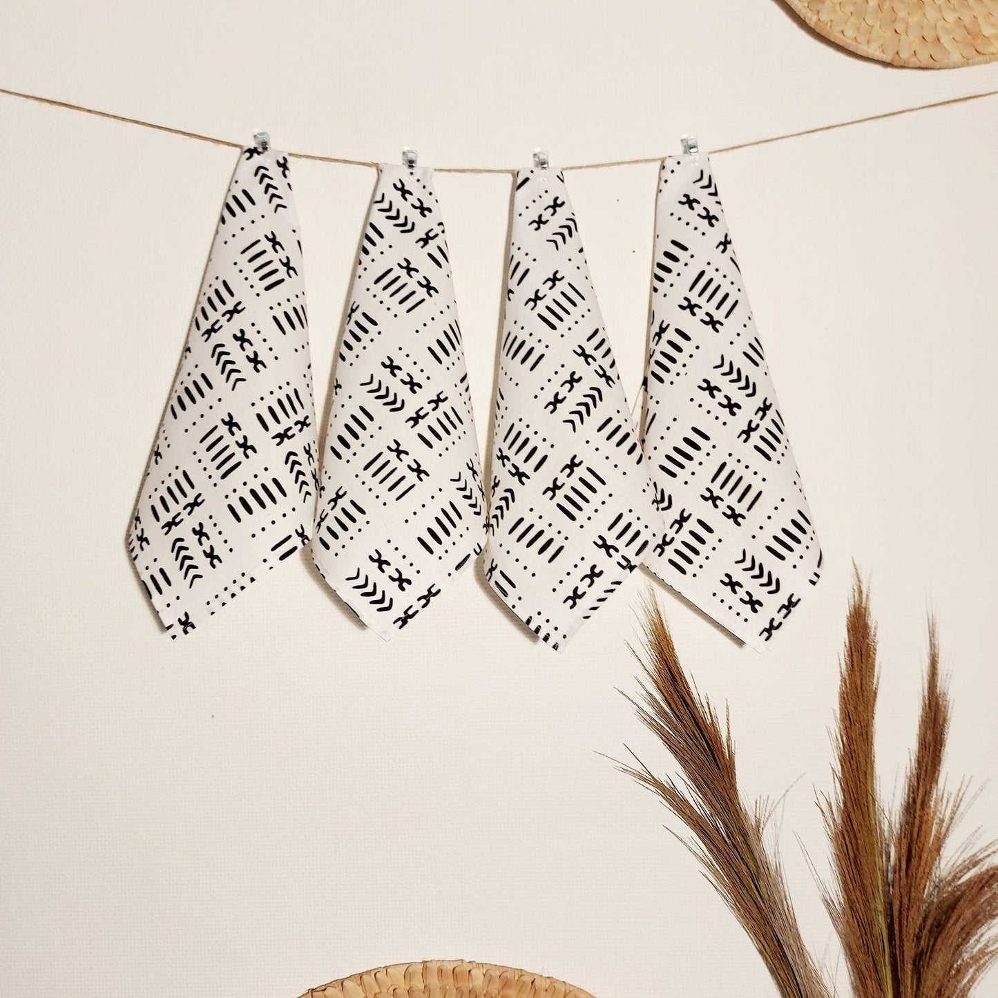 Set of 4 / 8 Napkins | 35x35cm | White Mudcloth Print Napkins-3