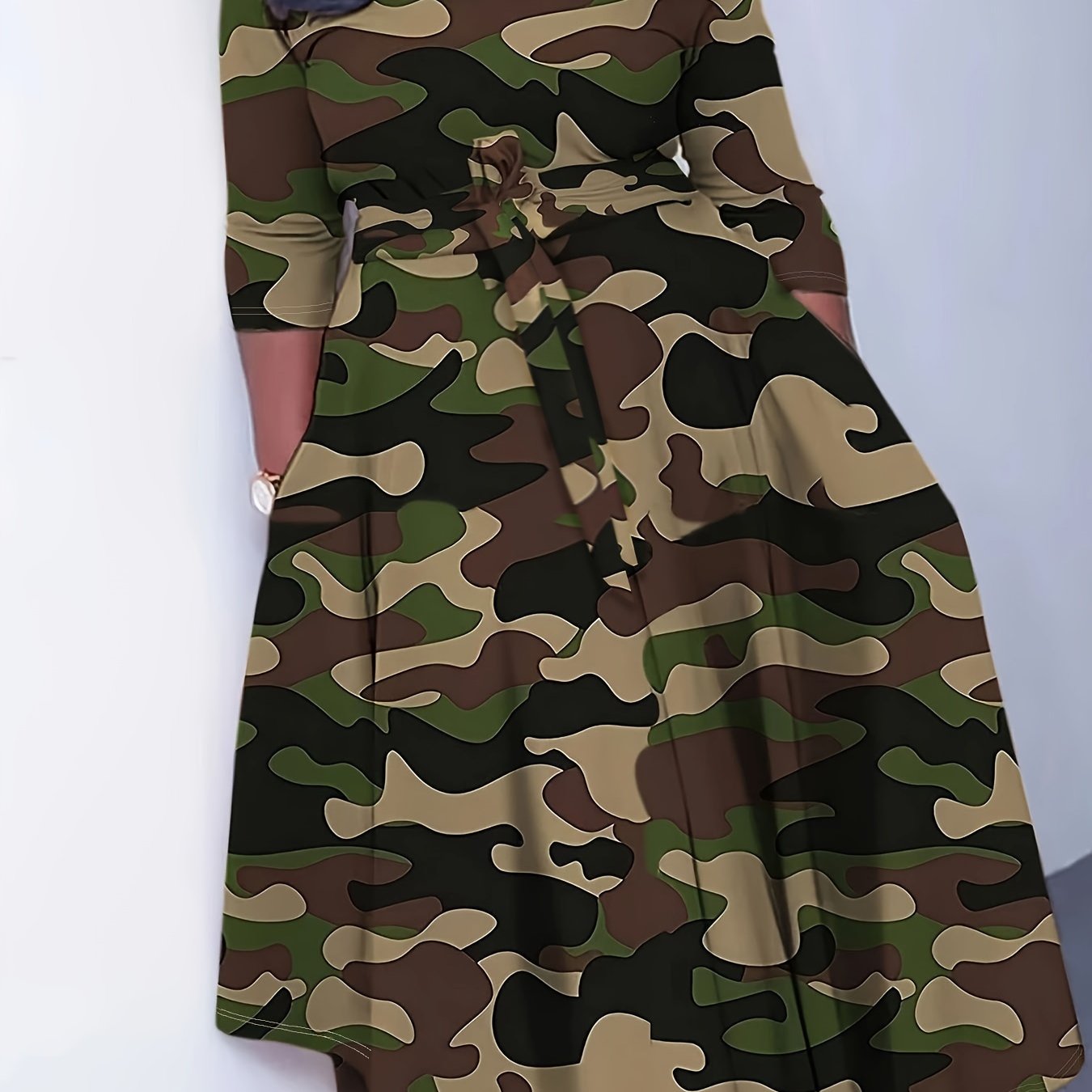 Plus Size Casual Dress, Women's Plus Camo Print Long Sleeve Round Neck Maxi Dress With Belt