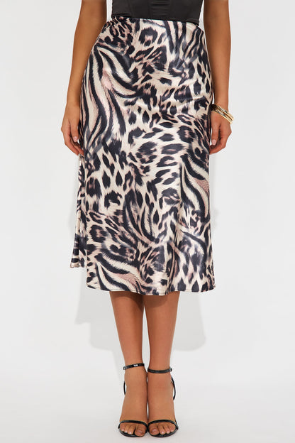 https://cdn.shopify.com/s/files/1/0293/9277/files/01-24-25_S8_6_ZDM5170MDLEOPARD1_Blackcombo_RA_DO_09-15-14_30829_MH_PXF.jpg?v=1738863511