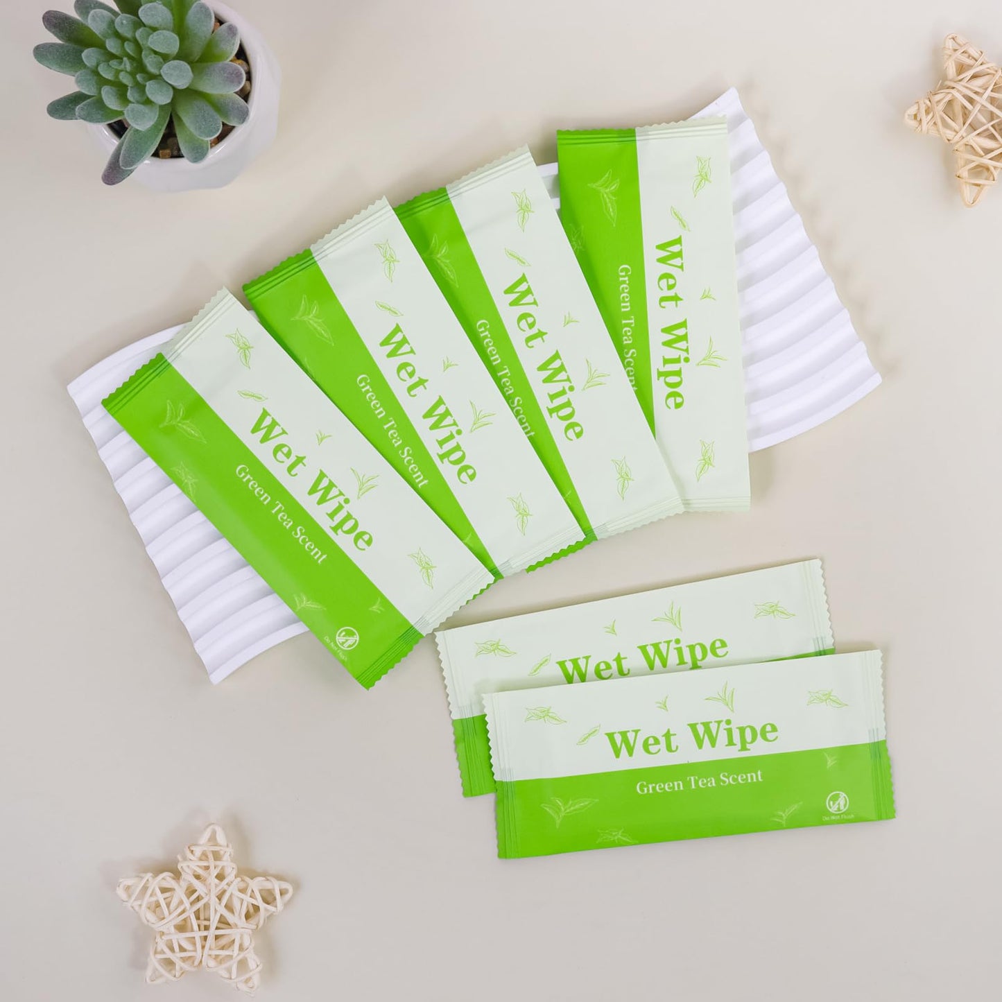 Hipruict Individual Hand Wipes, 500 PCS Wet Wipes Individually Wrapped, Wet Napkins Travel Size for Wedding, Barbecue, Restaurant, Green Tea Scent