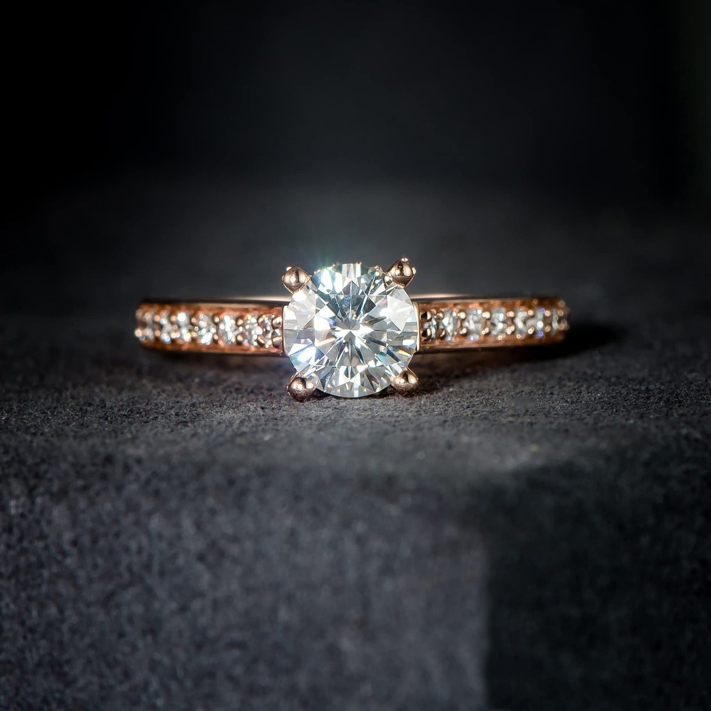 HAFEEZ CENTER 14K Moissanite Engagement Ring 14K Solid Gold 1ct Halo Solitaire Moissanite Engagement Rings for Women 14K Gold Rings for Women (Rose-Gold, 9)