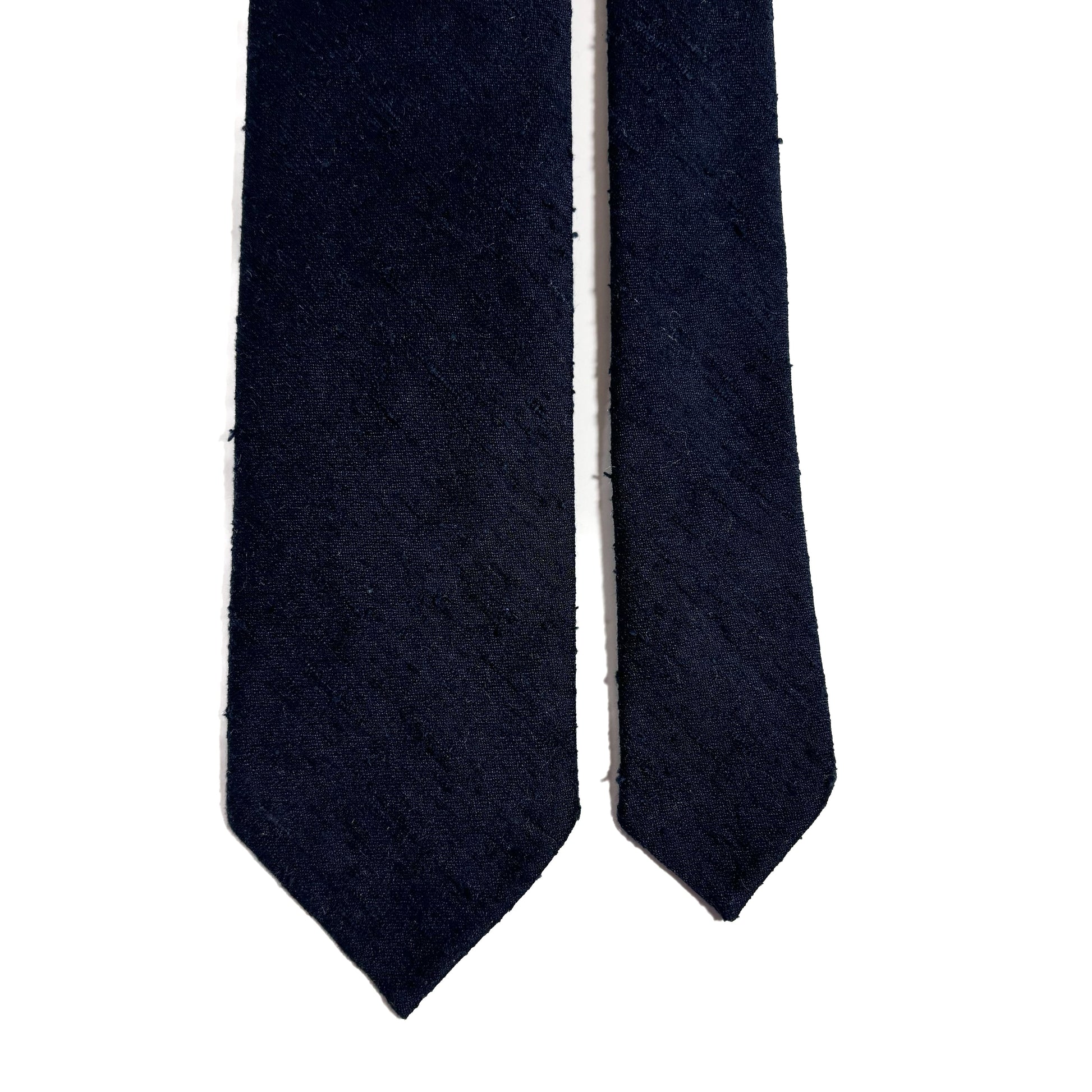 Untipped Navy Blue Silk Shantung Tie-2