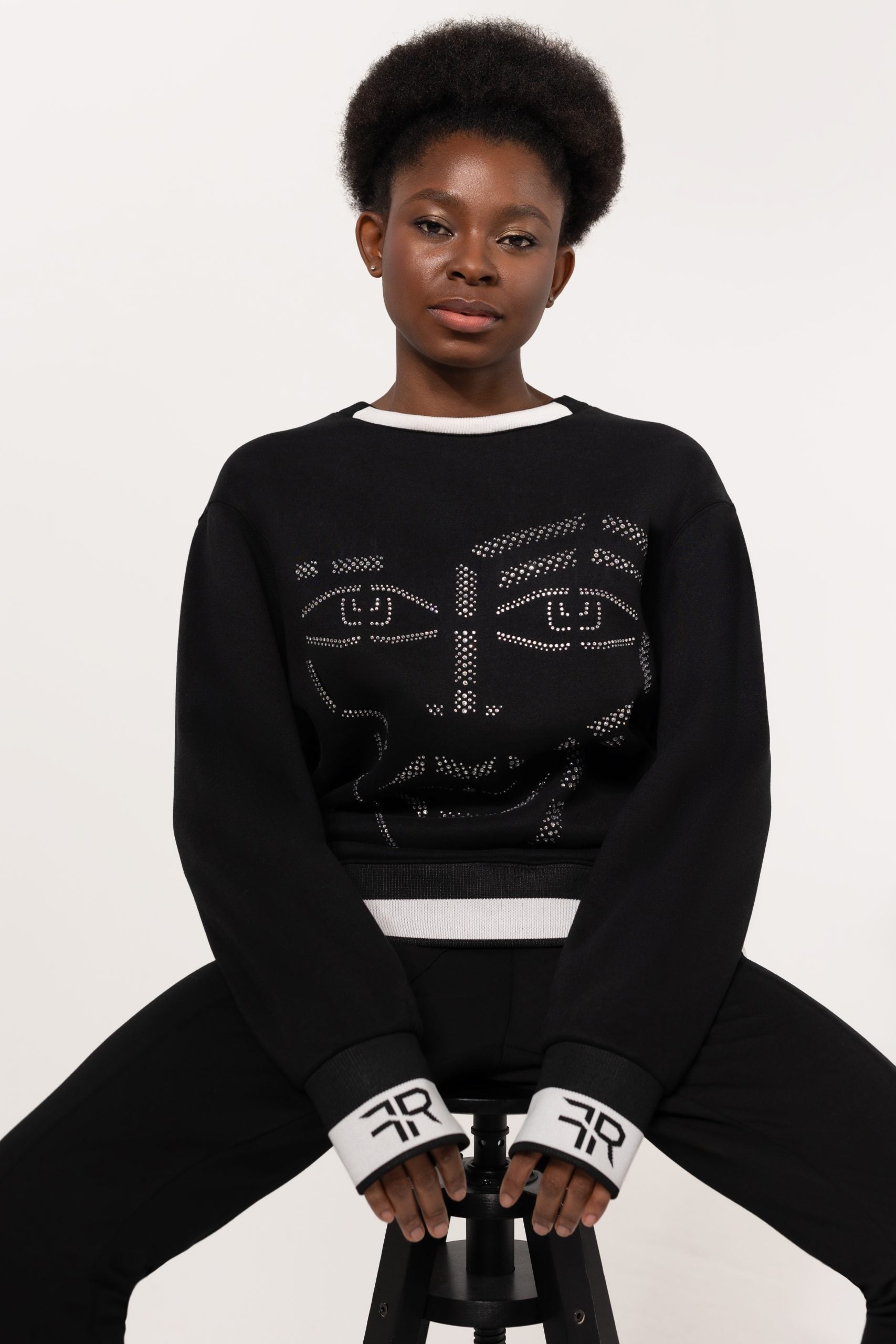 Crystal-Encrusted Unisex Sweatshirt-7