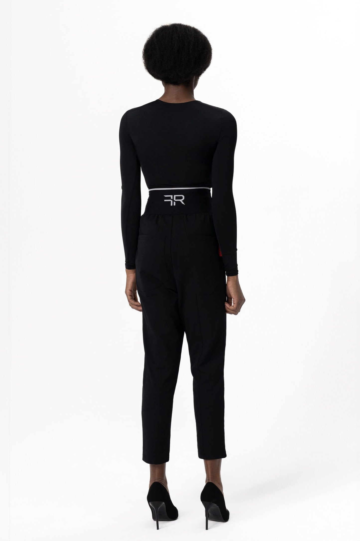 Wide-Leg Cotton-Blend Pants — a timeless and elegant addition to your collection