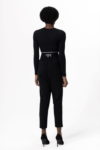 Wide-Leg Cotton-Blend Pants — a timeless and elegant addition to your collection