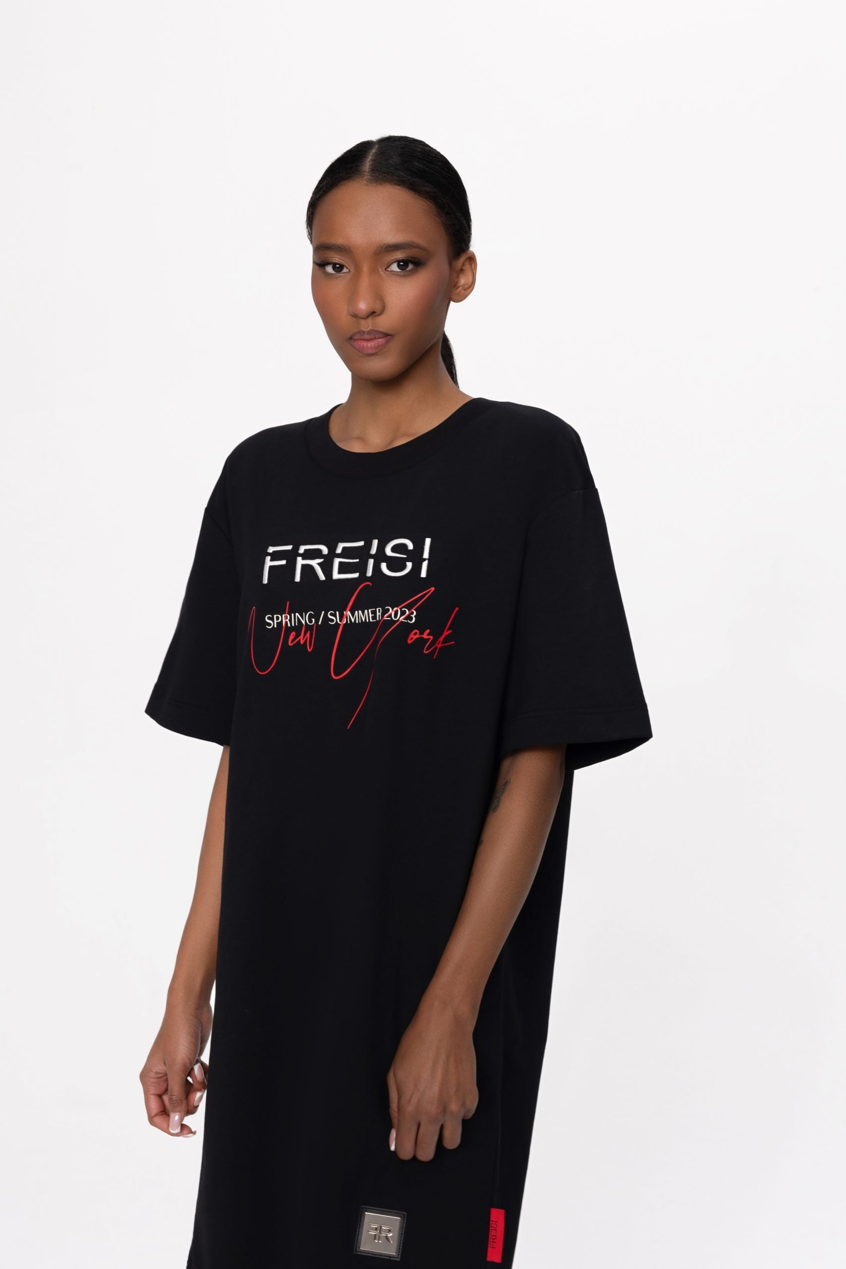 Experience the perfect blend of comfort and style with Freisi Relaxed Dress