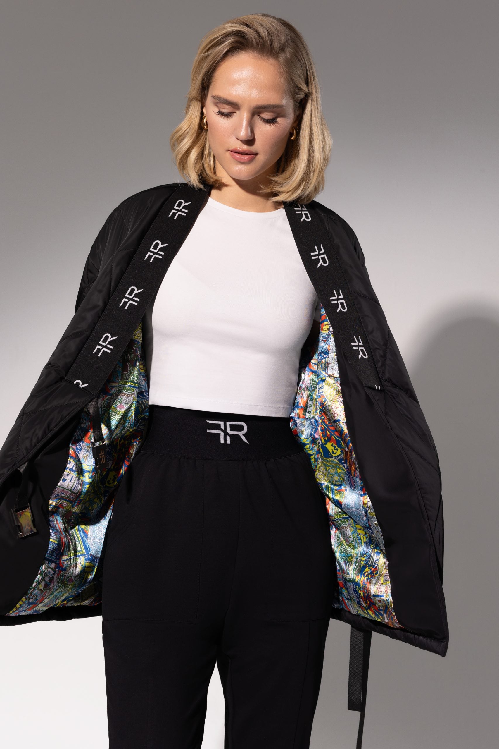 FREISI Padded Jacket — a fusion of timeless design and contemporary 