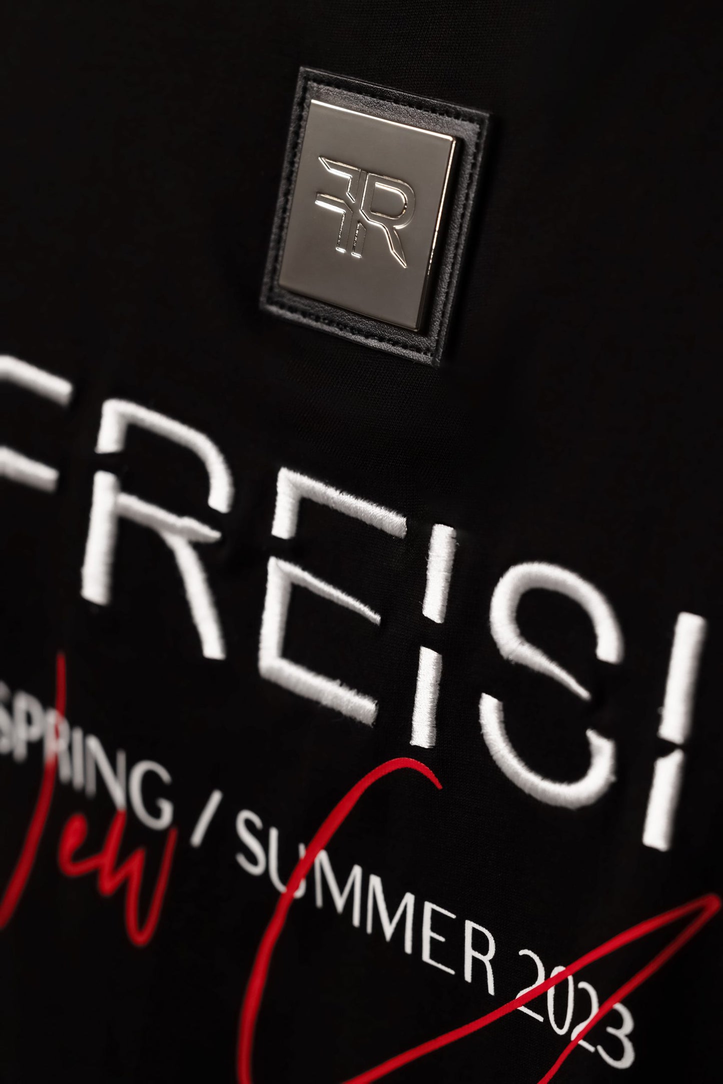  marks this T-shirt as a symbol of authentic craftsmanship and sophistication