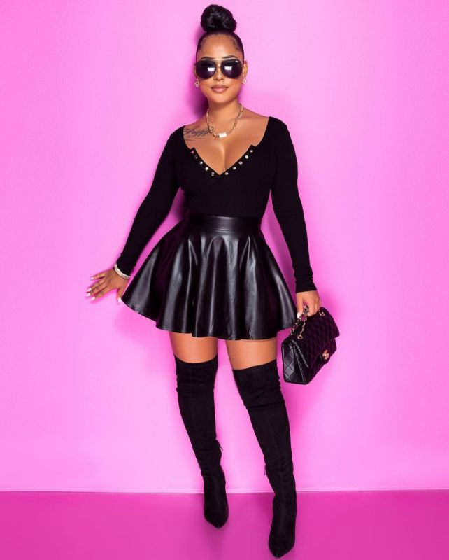 Sexy Solid Color PU Leather Swing Women's Half Mini Skirt